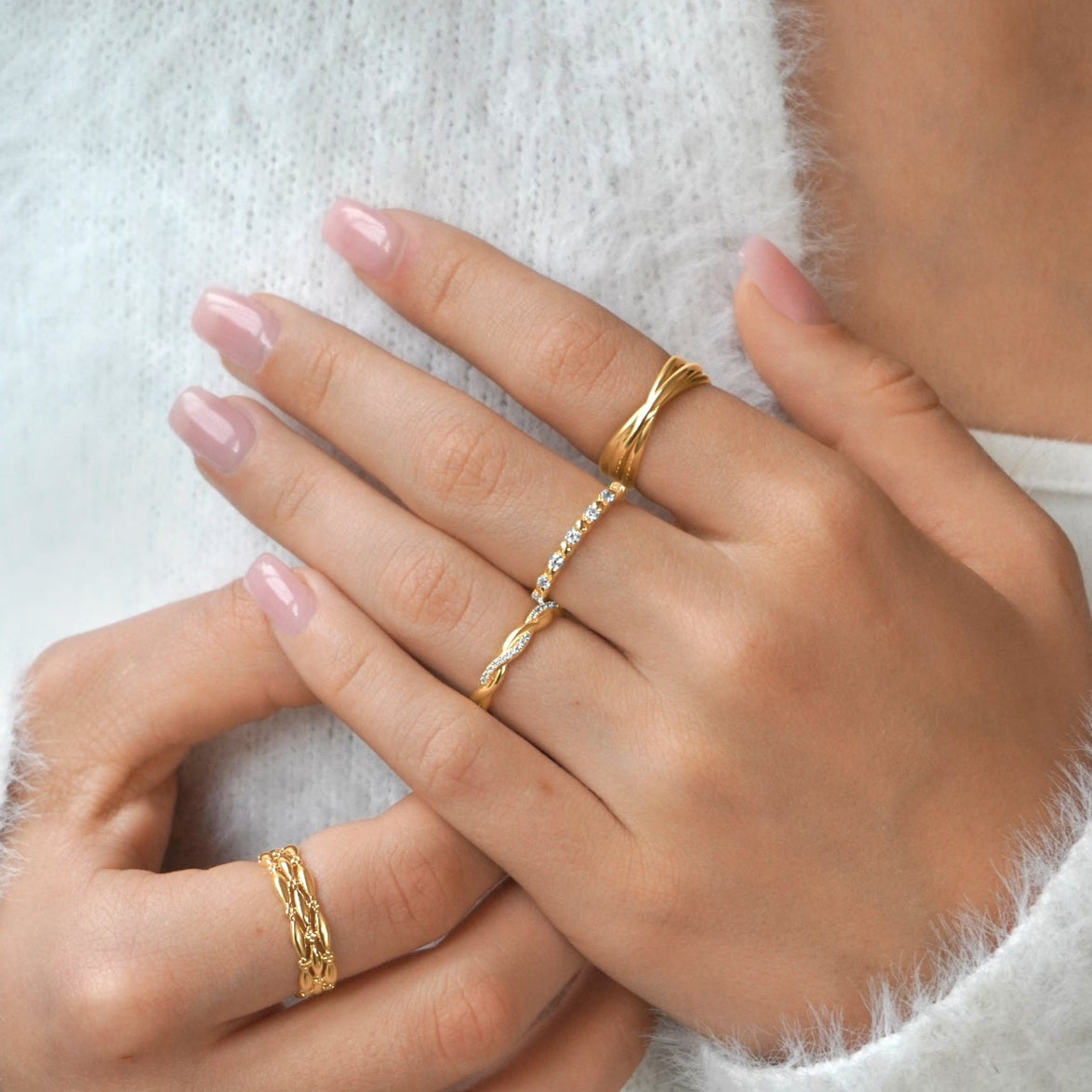 Mani Ring
