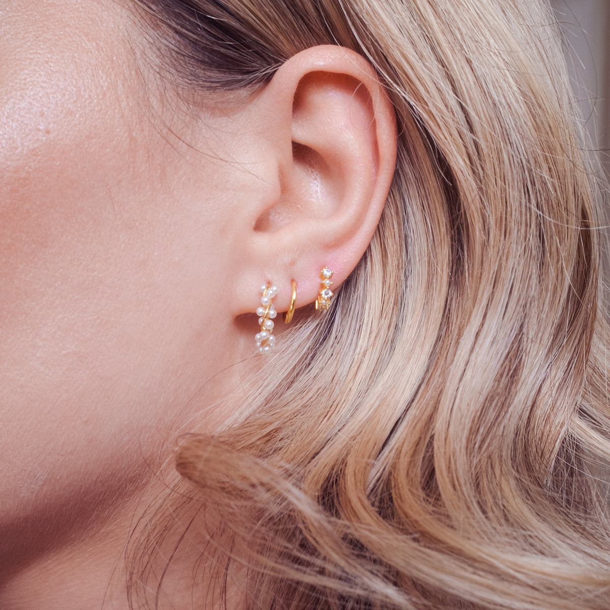 Pila Earring