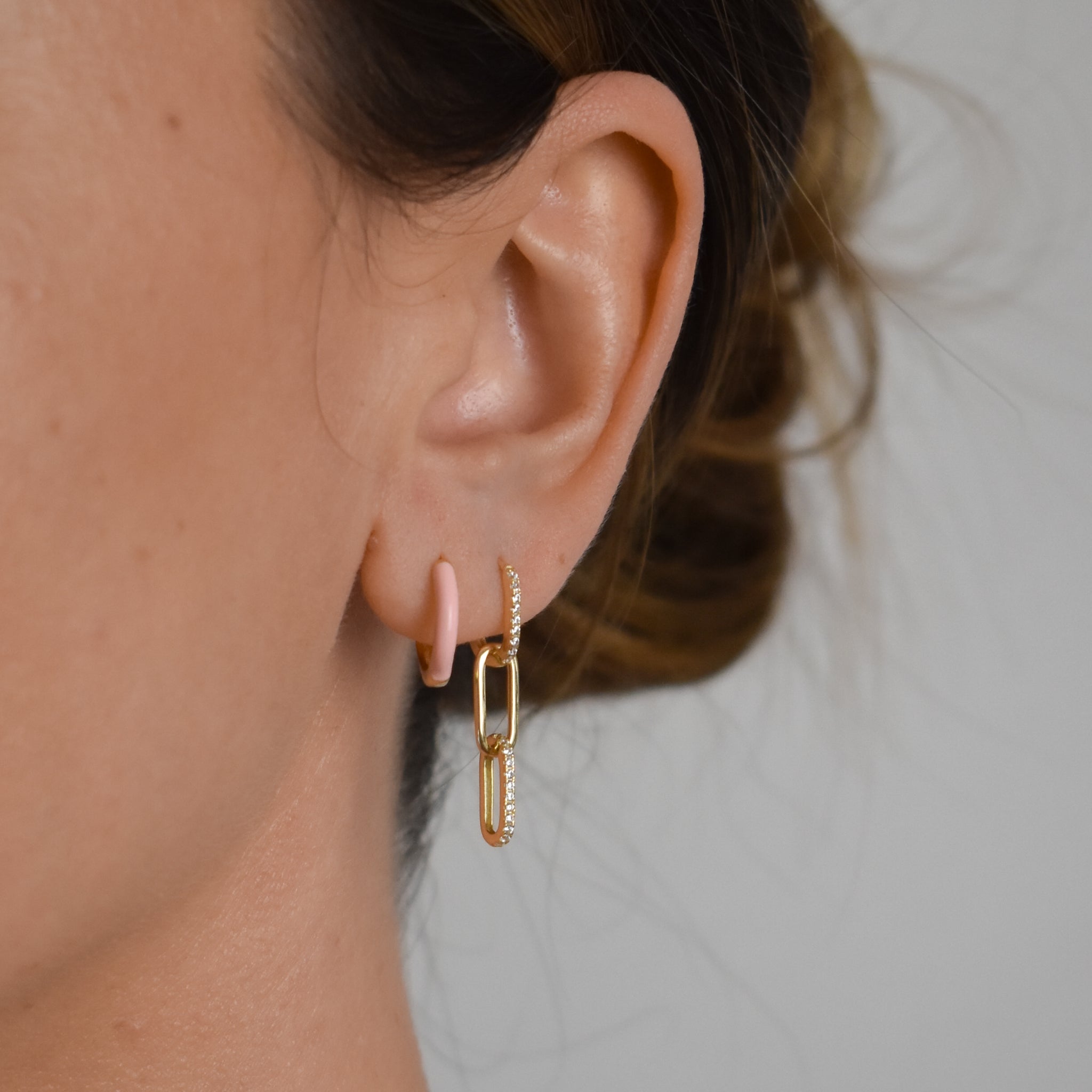 Paula Hoops