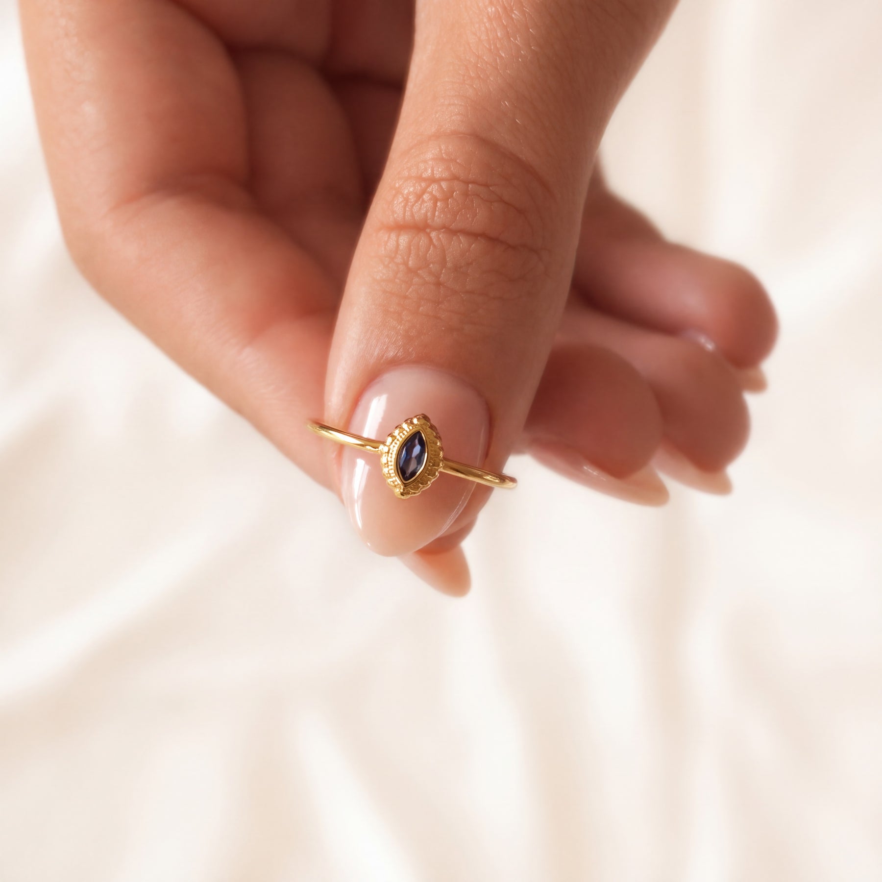 Runa Ring