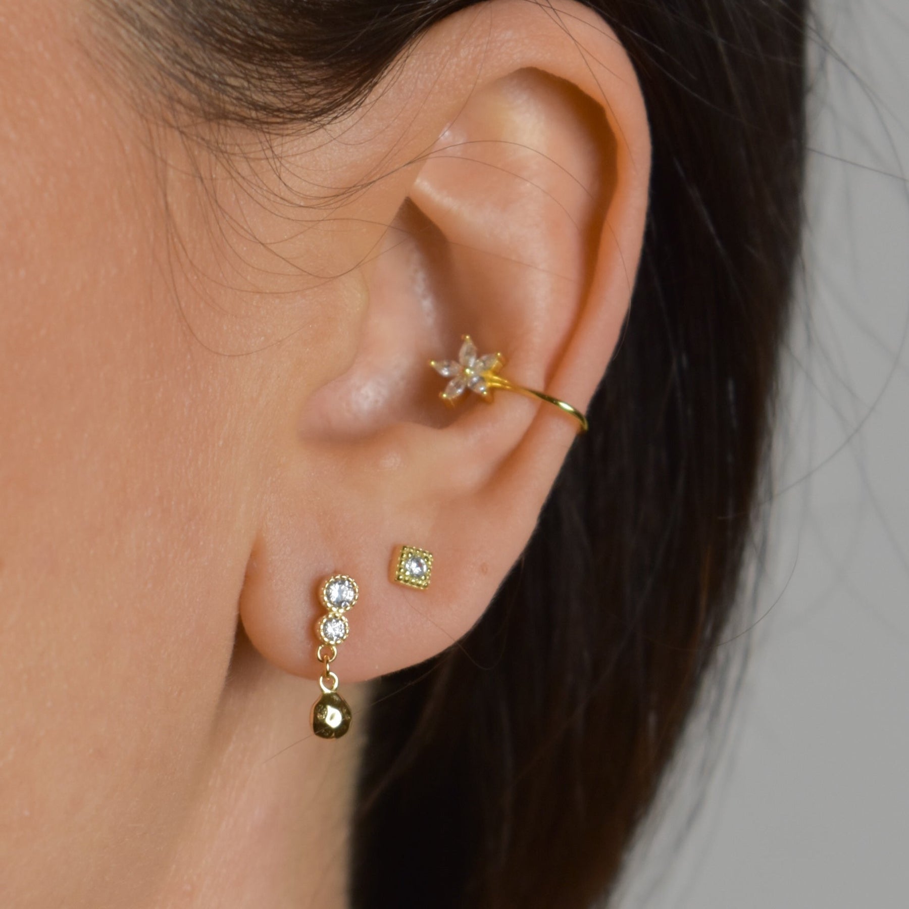 Blumen Ear Cuff